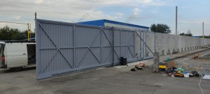 Сдвижные ворота для промышленного объекта